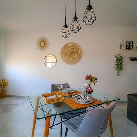 Atípika Apartamento Jerez de la Frontera Bagian luar foto