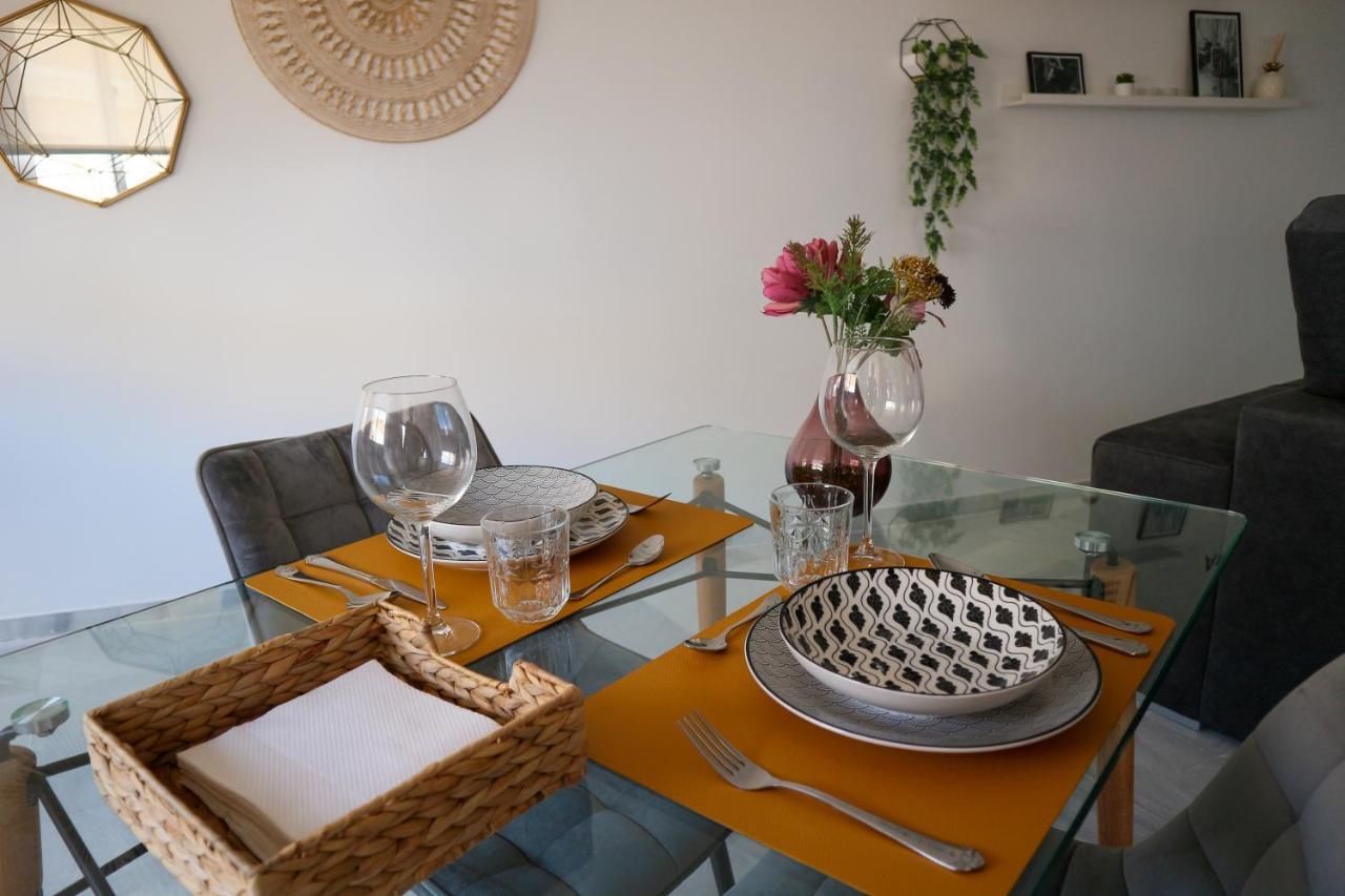 Atípika Apartamento Jerez de la Frontera Bagian luar foto