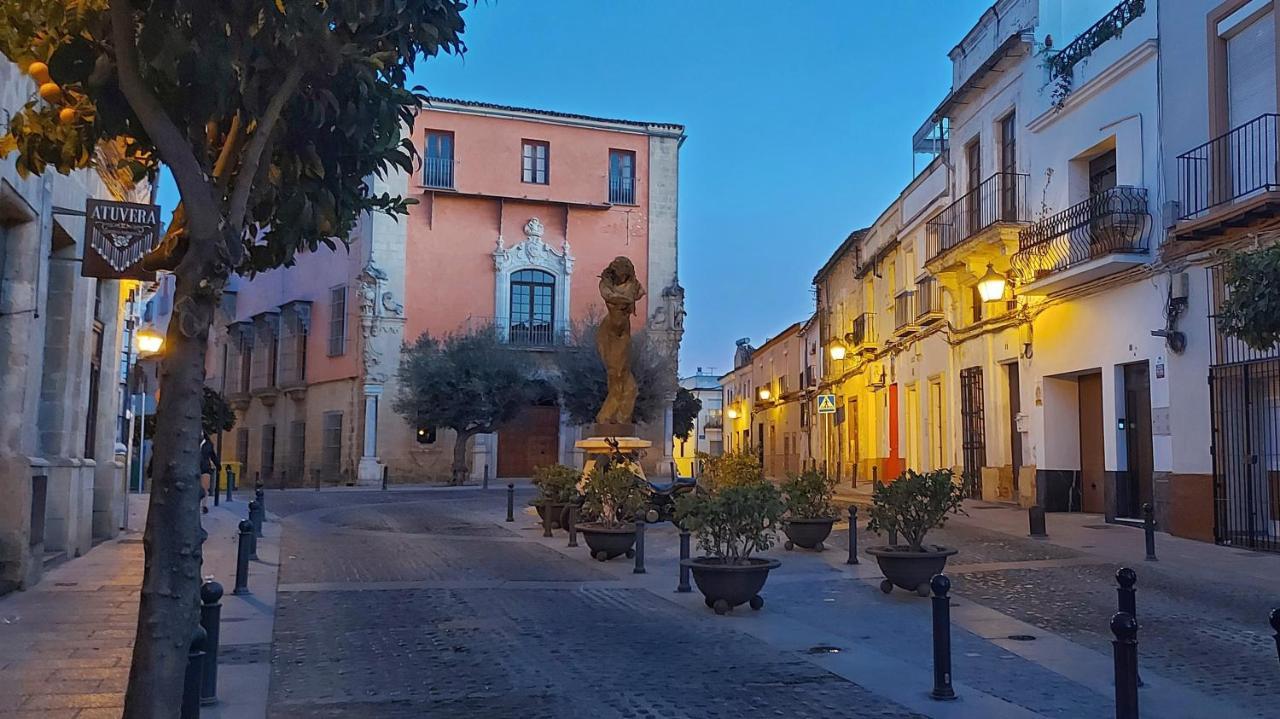 Atípika Apartamento Jerez de la Frontera Bagian luar foto